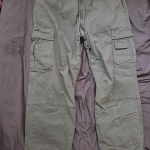 Men's Gray Cargo Pants